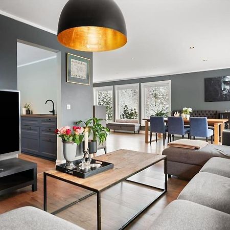 Villa With Garden, 2 Floors, 240M2 Oslo Exteriör bild